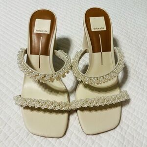 Dolce Vita Noel Pearl Heels